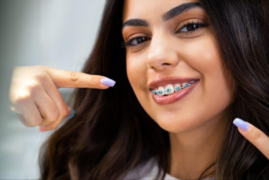 places eat Hamilton braces